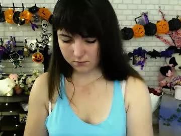 darina_m_ from Chaturbate is Freechat