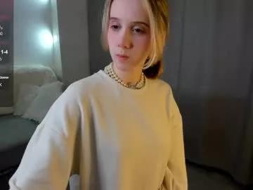 dearly_emily from Chaturbate is Freechat