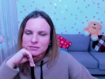 elina_fire from Chaturbate is Freechat