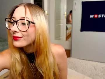 foxeslovefoxes from Chaturbate is Freechat