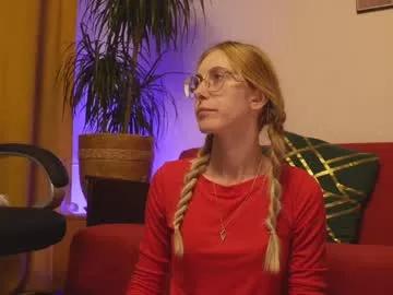 girl_i_am from Chaturbate is Freechat