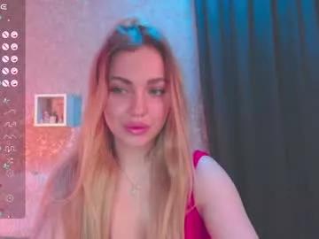 holly_molly8 from Chaturbate is Freechat