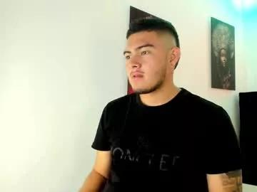 julian_070 from Chaturbate is Freechat