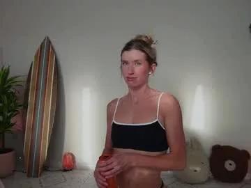 lucy_gooosey from Chaturbate is Freechat