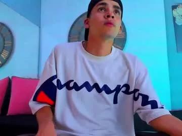 mike_0233 from Chaturbate is Freechat