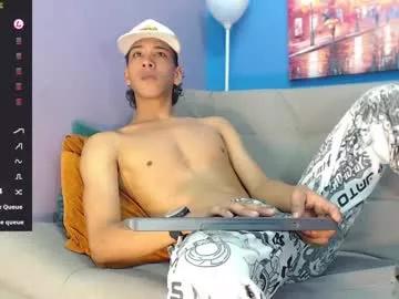 robert_kingg from Chaturbate is Freechat