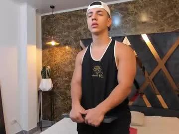 salvatore_damore from Chaturbate is Freechat