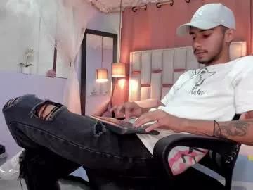 stefan_little_bear from Chaturbate is Freechat