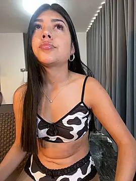 1lubonnie from StripChat is Freechat