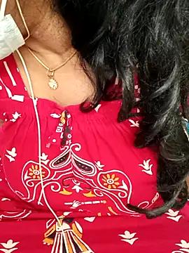 Aishu-tamil09 from StripChat is Freechat