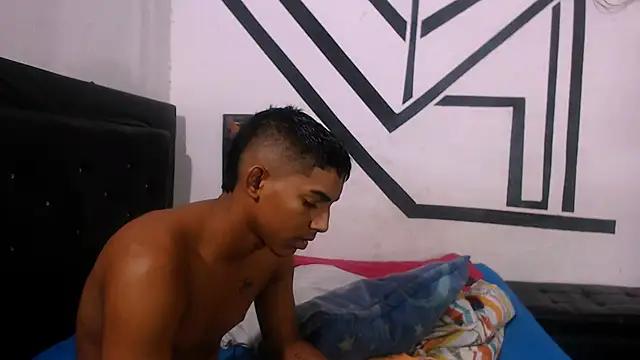 badssboys_latin from StripChat is Freechat