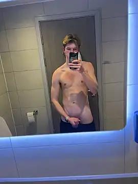 bigdickteen22 from StripChat is Freechat