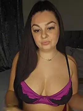 Britishbella from StripChat is Freechat