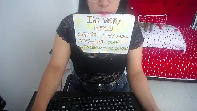 cristalhorny699 from StripChat is Freechat