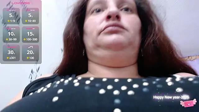 CristialJones_ from StripChat is Freechat