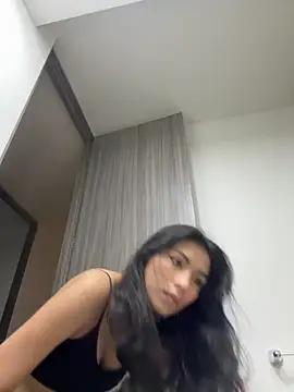 Dahian-peach from StripChat is Freechat