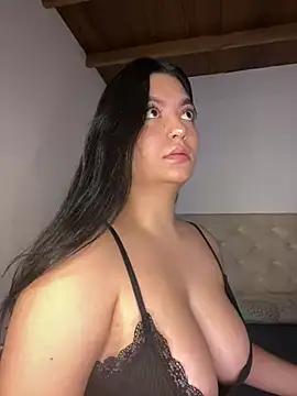 DashaStar from StripChat is Freechat