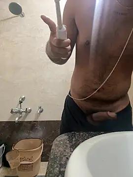 dickhardthic from StripChat is Freechat