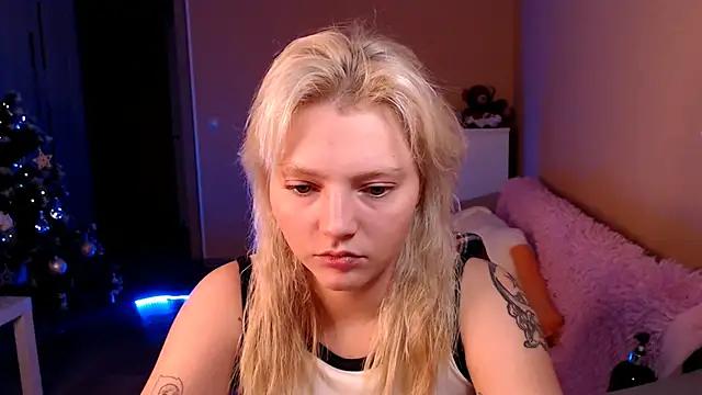 Elizabeth_Scarlet from StripChat is Freechat