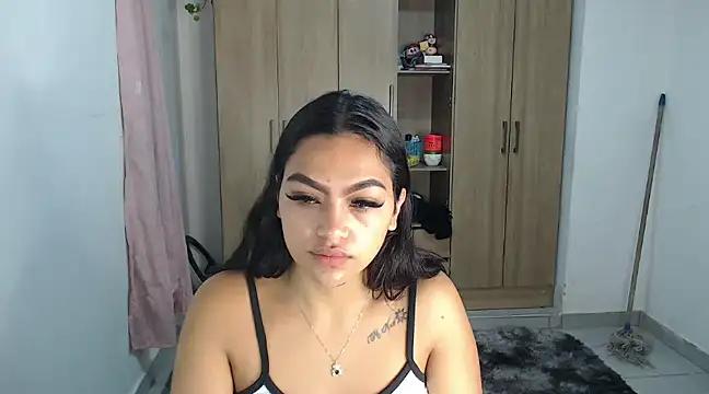 fairylatin222 from StripChat is Freechat