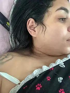 Gabisilva07 from StripChat is Freechat