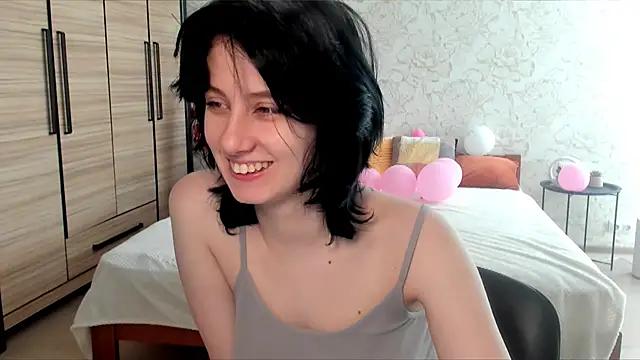 JulisSweet from StripChat is Freechat