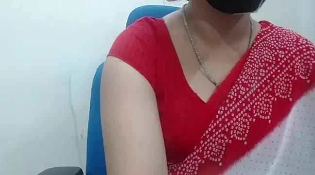 Lovely_Siri_23 from StripChat is Freechat