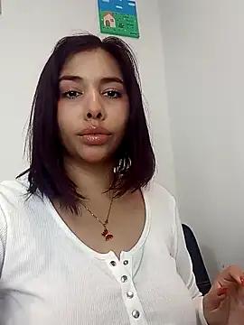 LucyMartelli from StripChat is Freechat