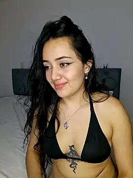 Meganwhite2 from StripChat is Freechat