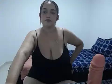 perla-blue from StripChat is Freechat