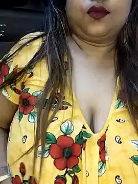 Rubina_khala from StripChat is Freechat