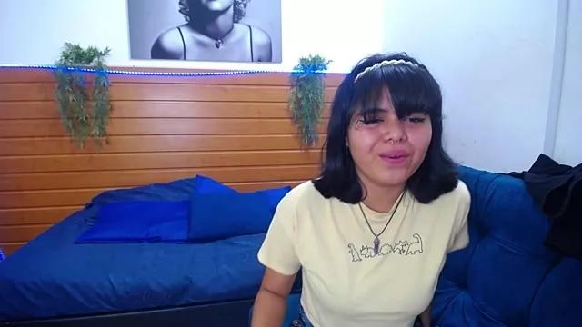 SabinaMerchetti from StripChat is Freechat