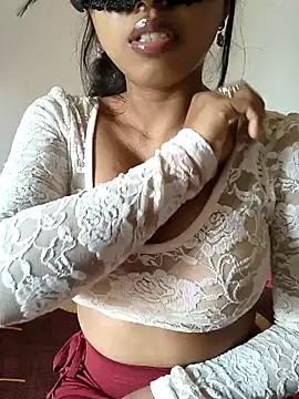 sandy_naughty from StripChat is Freechat