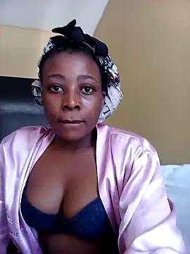 SexieCandie from StripChat is Freechat