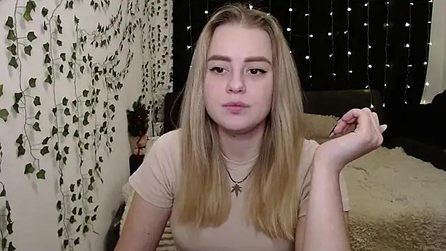 SofiaRosemary from StripChat is Freechat