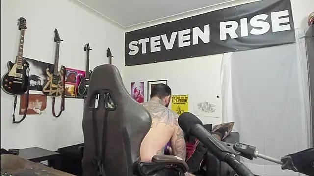 Photos of StevenRiseNYC from StripChat is Freechat