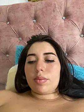 Tara__Sexy from StripChat is Freechat